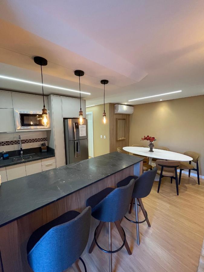 Apartamento Espetacular, 2 Suites, A 30M Da Rua Coberta Gramado Exterior photo