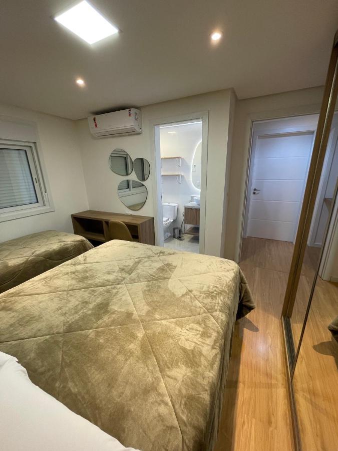 Apartamento Espetacular, 2 Suites, A 30M Da Rua Coberta Gramado Exterior photo