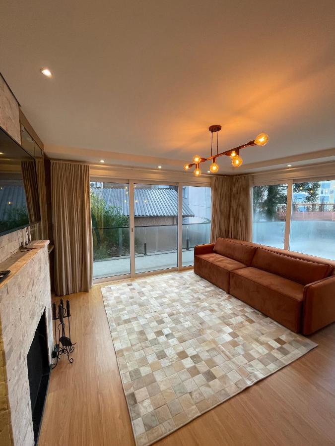Apartamento Espetacular, 2 Suites, A 30M Da Rua Coberta Gramado Exterior photo