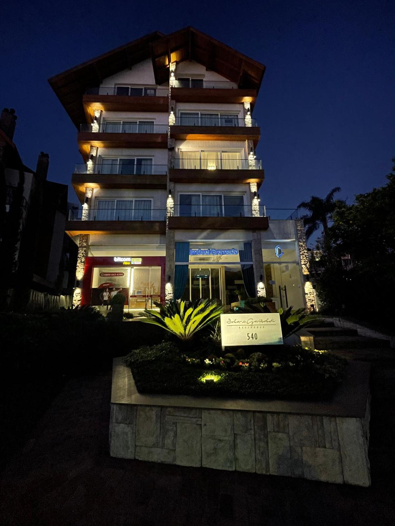 Apartamento Espetacular, 2 Suites, A 30M Da Rua Coberta Gramado Exterior photo